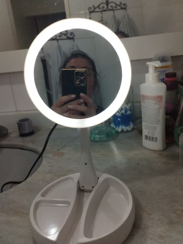 foto de Espelho Dobrável Maquiagem Dupla Face Aumento 10x Led E Organizador Linha House Branco