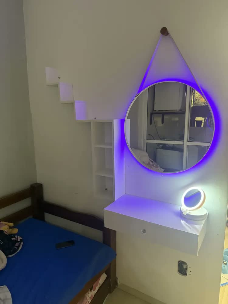 foto de Espelho Dobrável Maquiagem Dupla Face Aumento 10x Led E Organizador Linha House Branco
