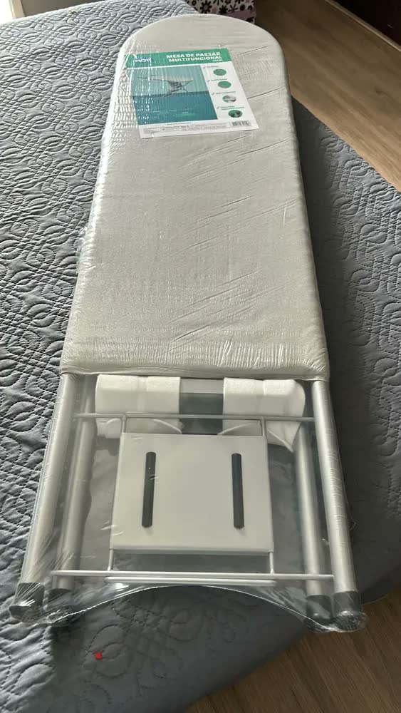 foto de Tábua De Passar Roupa Ideal Mor 2 Em 1 Vira Escada 3 Degraus