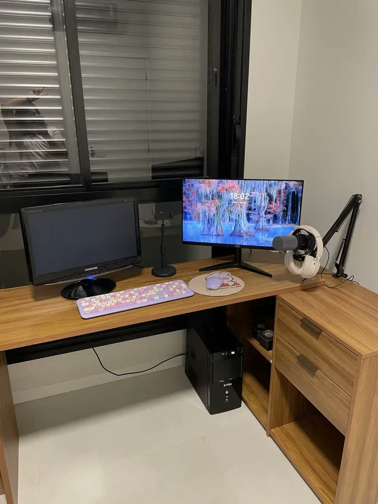 foto de Mesa Para Notebook L Nt2060 Notável Móveis Cor Freijó