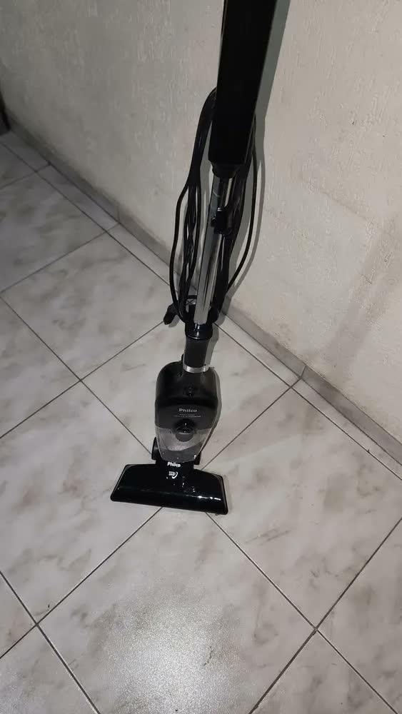 foto de Philco Ciclone PAS1600P 1.5L preto 1450W 220