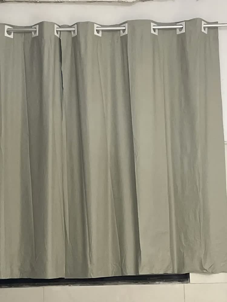foto de Cortina Curta De Pvc Blackout 2,00 De Largura X 1,40 Altura