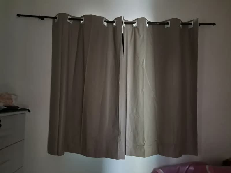 foto de Cortina Curta De Pvc Blackout 2,00 De Largura X 1,40 Altura