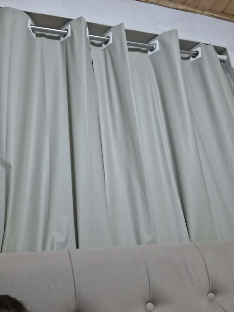 foto de Cortina Corta A Luz Pvc Blackout 2 00 X 1 40 Pra Varão
