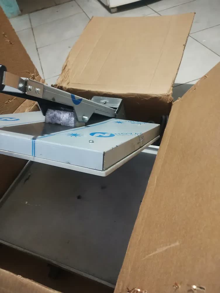 foto de Grill Elétrico Progás PRA-45E Chapa Alumínio Potência 2.5kW