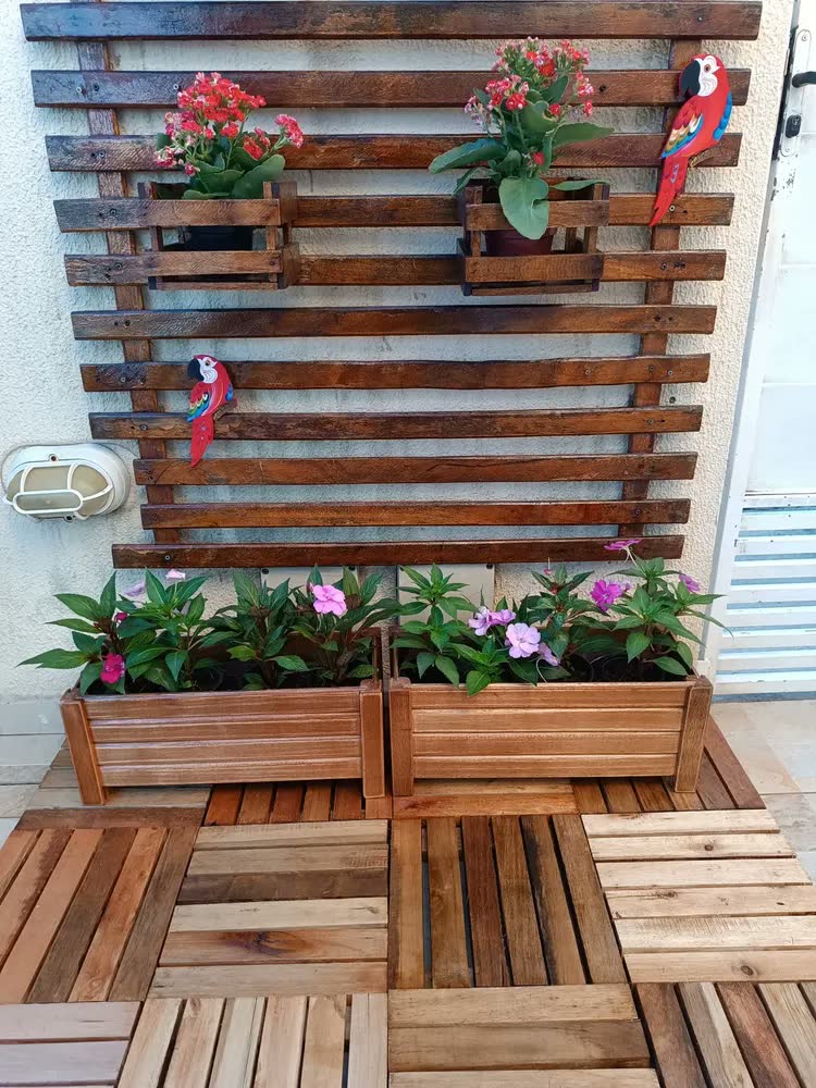 foto de Jardineira Vaso Planta Madeira Ripada 50x21cm Alpe & Aritana