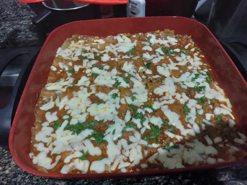 foto de Panela Elétrica PE-49-RC MultiCook 1200W de Potência Red Ceramic Mondial