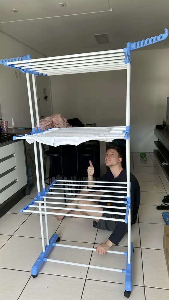 foto de Varal De Chão Grande De Roupas 3 Andares Dobrável Cor Azul Kontuz 170 cm