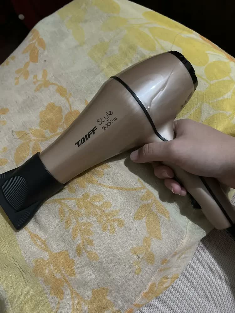 foto de Secador De Cabelo Taiff Profissional Style Vermelho Clássico