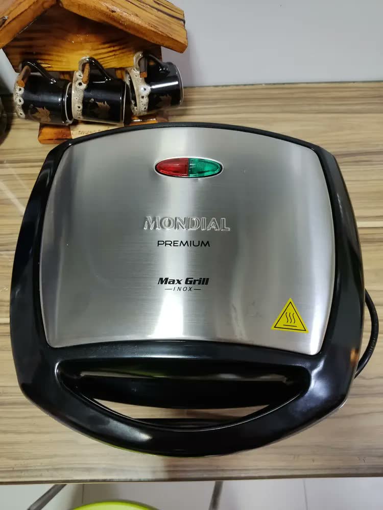 foto de Max Grill Mondial 1200W - G-07
