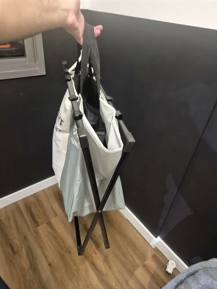 foto de Cesto Roupa Suja Dobrável 3 Compartimentos Meta Parts Alumínio Oxford