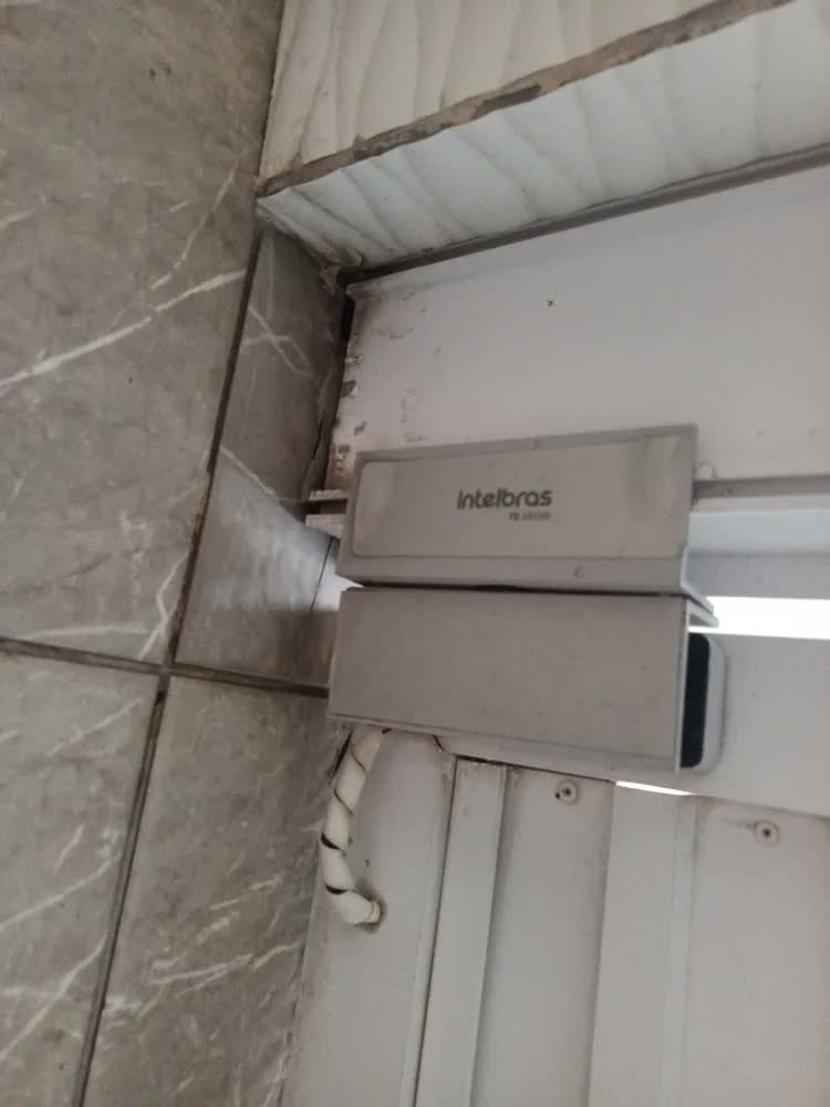 foto de Fechadura Eletroímã Magnética Intelbras Fe 20150