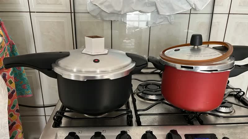 foto de Tramontina 6,0l Vancouver 24 Cm Grande Panela De Pressão