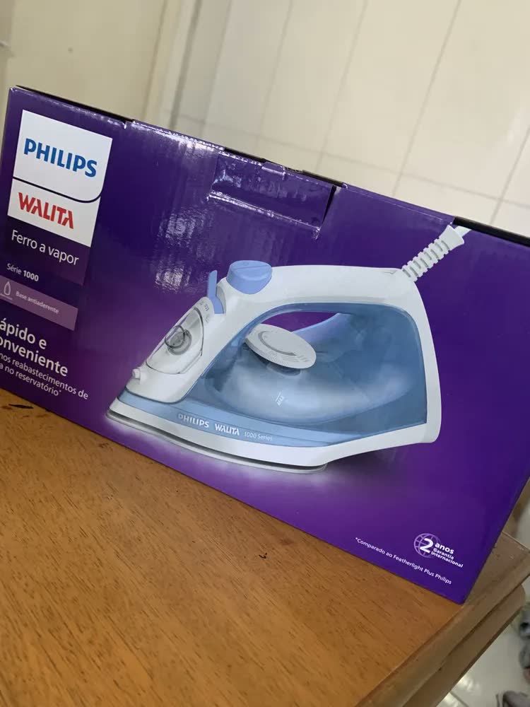 foto de Ferro de Passar A Vapor Philips Walita Dst1050 Série 1000 1200w Branco e Azul