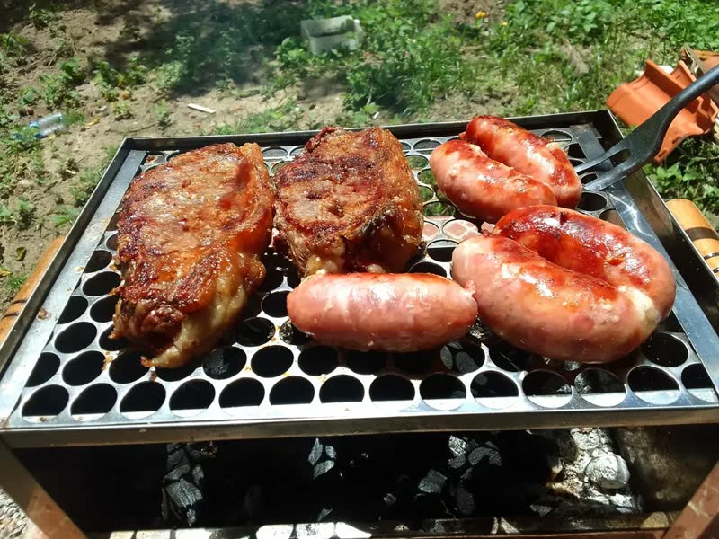 foto de Mini Churrasqueira Inox Para Bancada Móvel Portátil Carvão