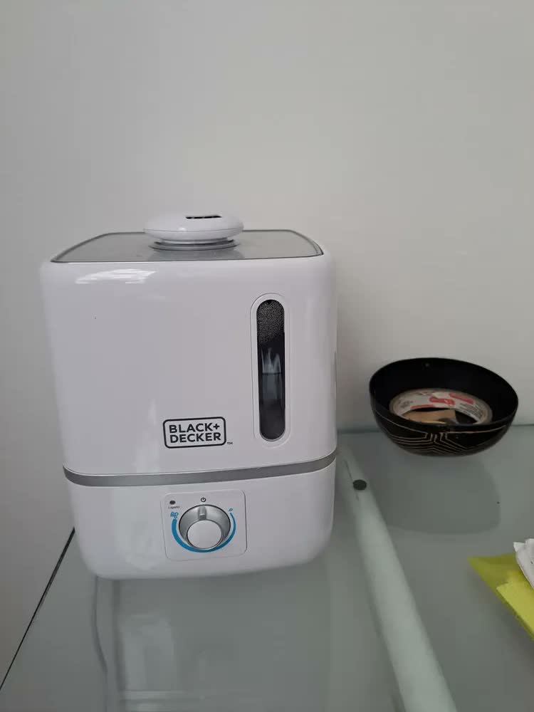 foto de Umidificador de Ar Black+Decker AIR1000 2,5L Bivolt Ultrassônico