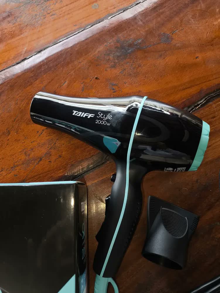 foto de Secador Com Difusor De Cachos Taiff Style Profissional 2000w