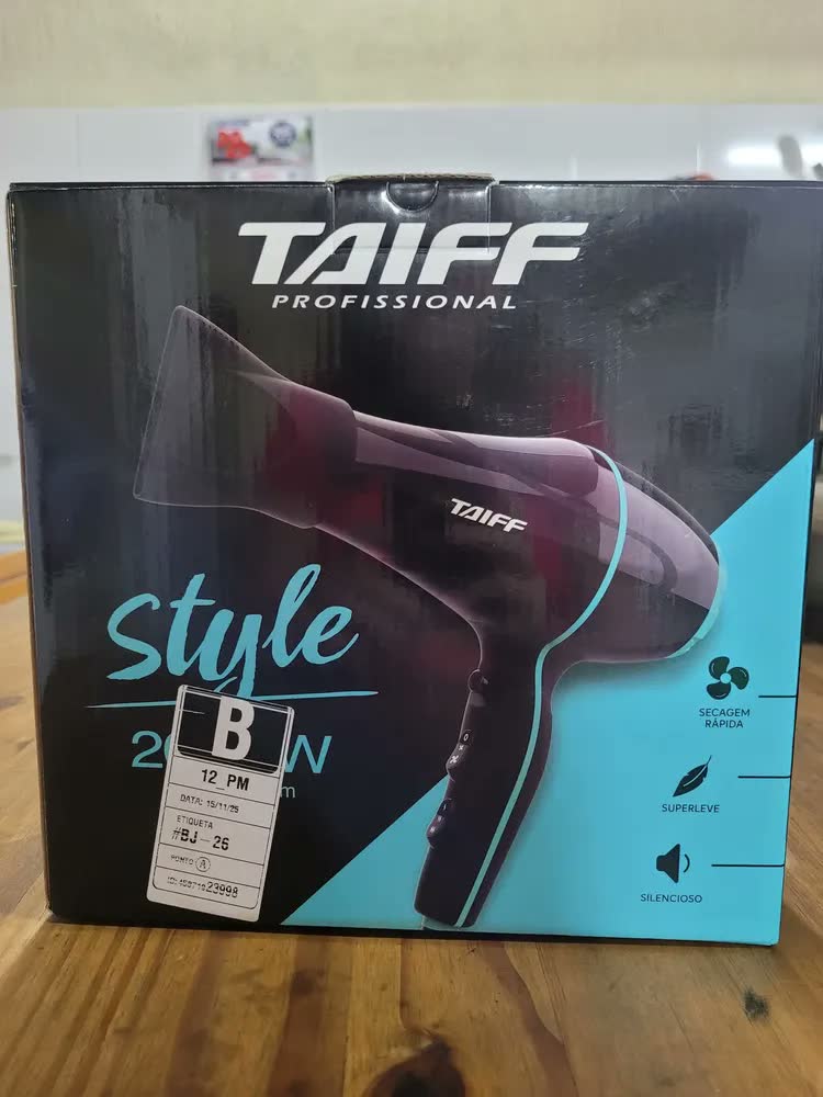 foto de Secador Com Difusor De Cachos Taiff Style Profissional 2000w