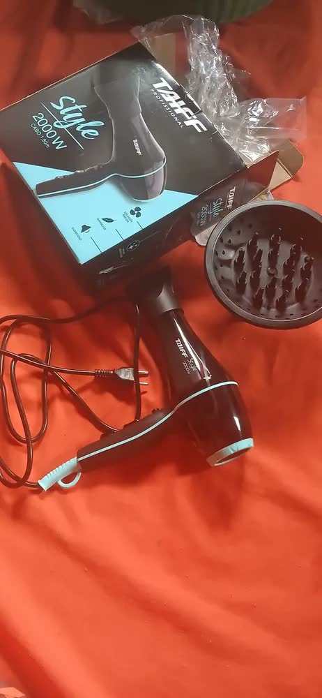 foto de Secador Com Difusor De Cachos Taiff Style Profissional 2000w