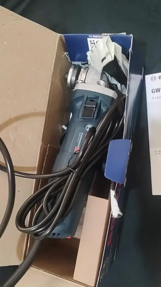 foto de Esmerilhadeira 5 Pol 900w Bosch Gws Controle Velocidade