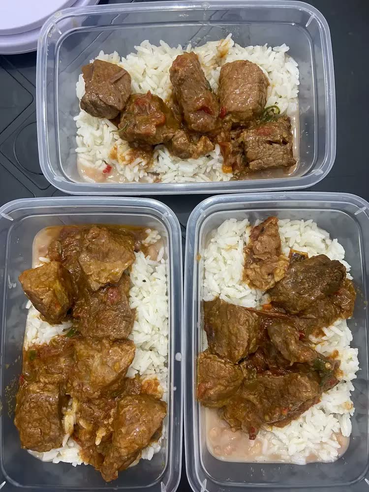 foto de Kit 10 Potes 1 Litro Transparente Marmita Fitness Bpa Free Tampa Hermética Reutilizável Micro E Freezer ponte lar utilidades