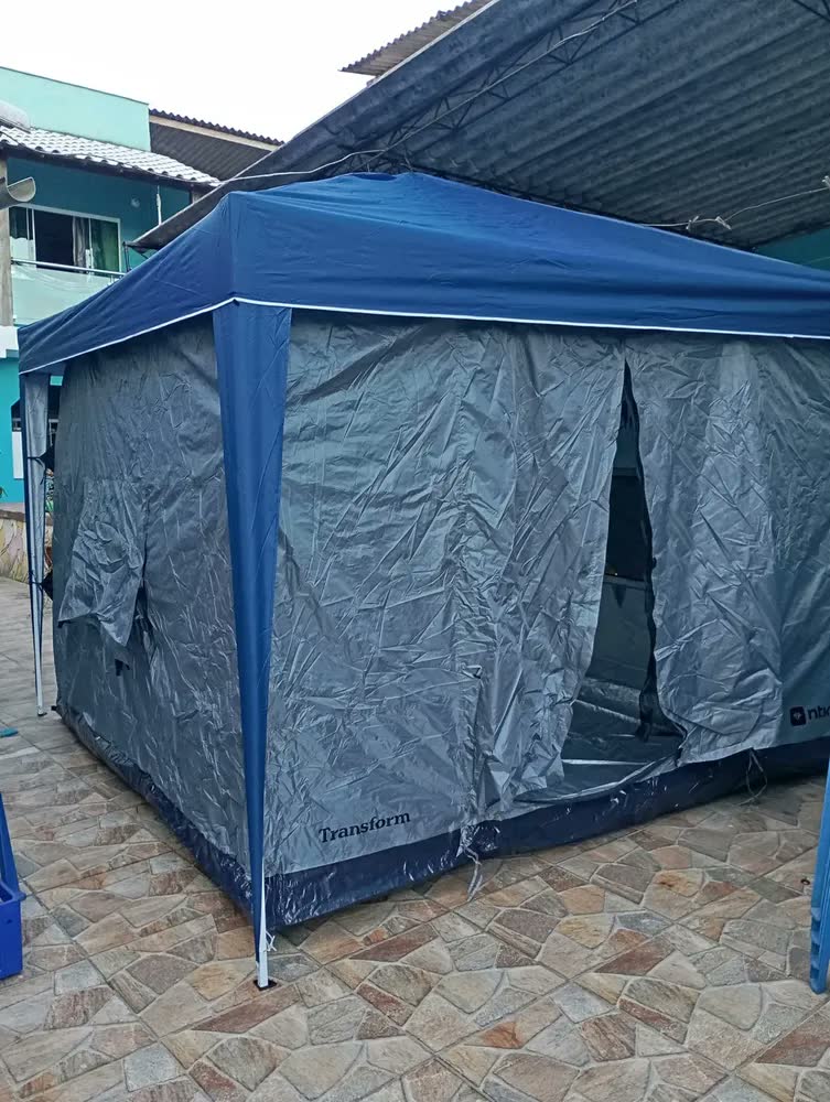 foto de Tenda gazebo The Black Tools 3m x 3m cor azul impermeável Btg300