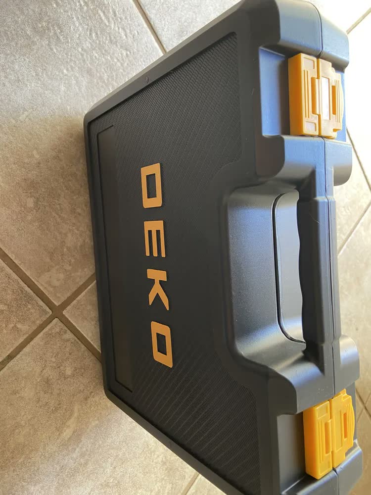 foto de Furadeira Impacto Deko 900W 1/2 Polegadas 45000bpm Com Maleta