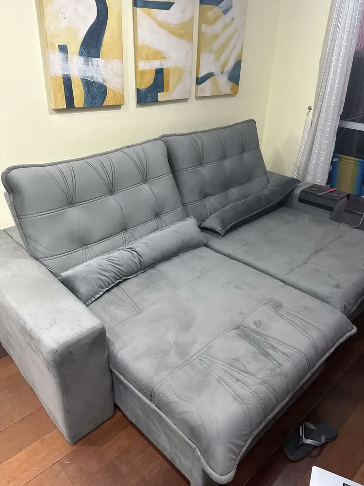 foto de Sofá Retrátil Reclinável Zurique 2,70m Suede Velut Cinza Molas no Assento - King House