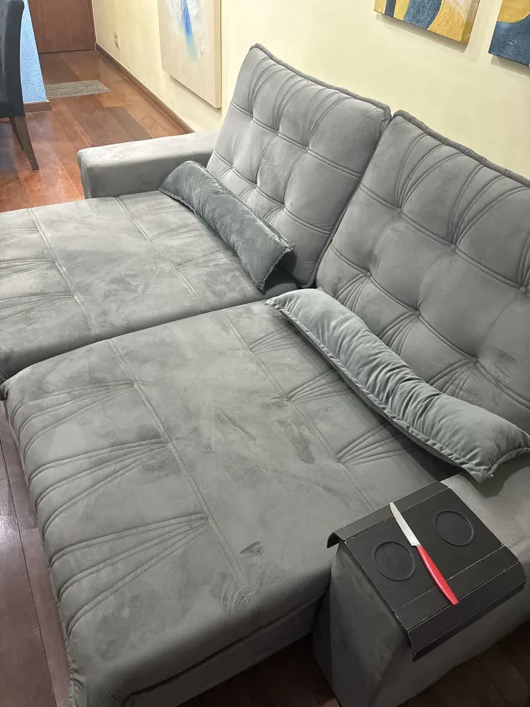 foto de Sofá Retrátil Reclinável Zurique 2,70m Suede Velut Cinza Molas no Assento - King House