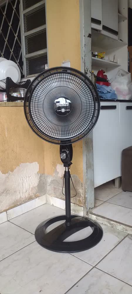 foto de Ventilador de Coluna 40cm Super Power VSP40C 6 Pás 3 Velocidades Mondial