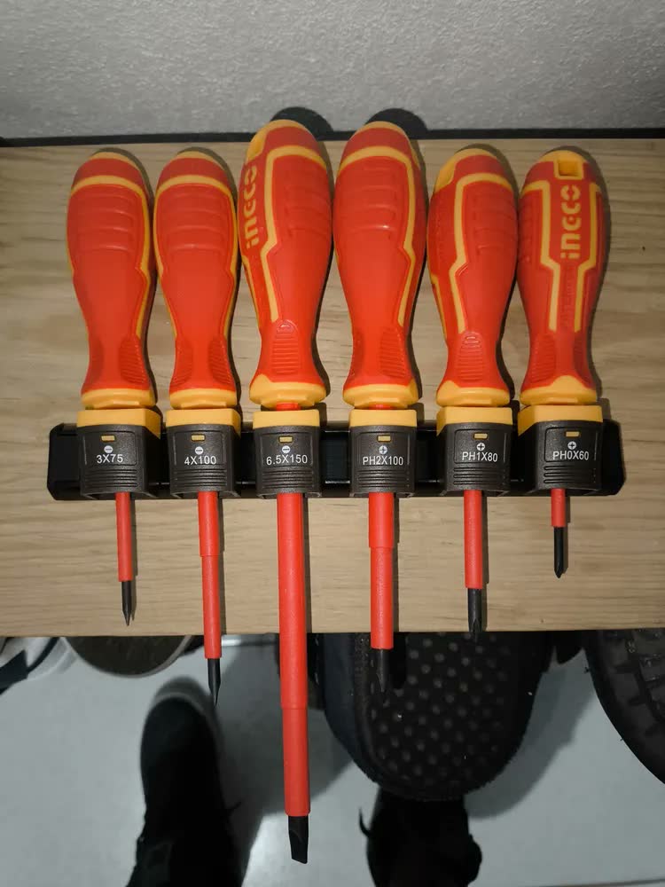 foto de Jogo De Chaves Fenda/philips Isolada Com 6 Peças-ingco