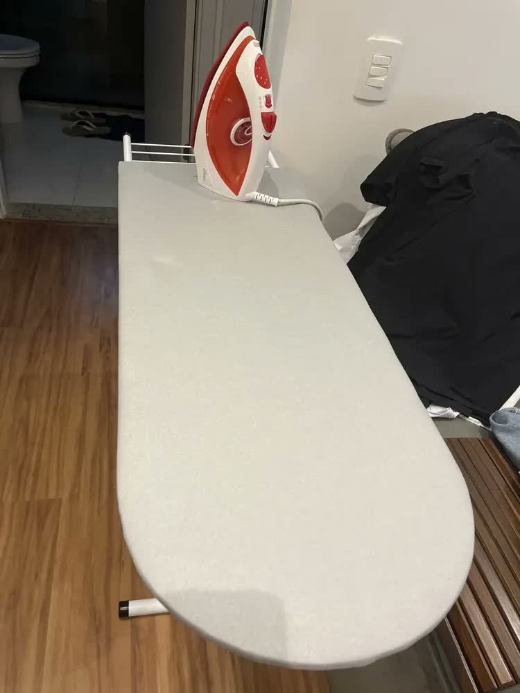 foto de Mesa passadeira passar roupa extra forte grande Itagold