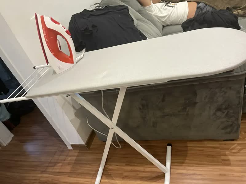 foto de Mesa passadeira passar roupa extra forte grande Itagold