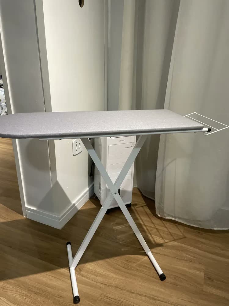 foto de Mesa passadeira passar roupa extra forte grande Itagold