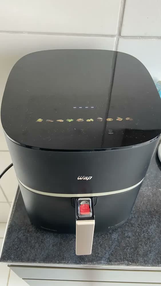 foto de Fritadeira Elétrica Sem Óleo WAP Air Fryer Mega Digital 7,1L 1700W 127V