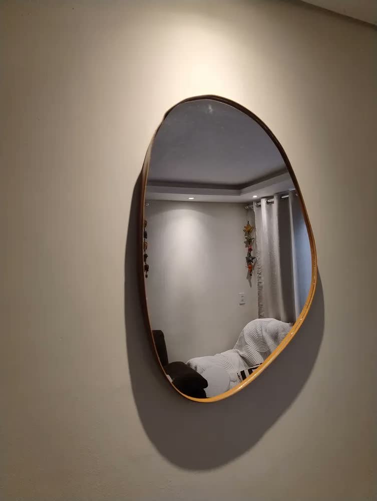 foto de Espelho orgânico de parede Mirror Store Orgánico do 60cm x 42cm com 60cm de diâmetro quadro gelo