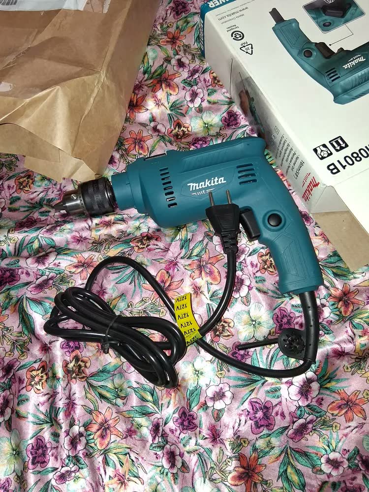 foto de Furadeira De Impacto Prof 1/2. M0801b - Makita