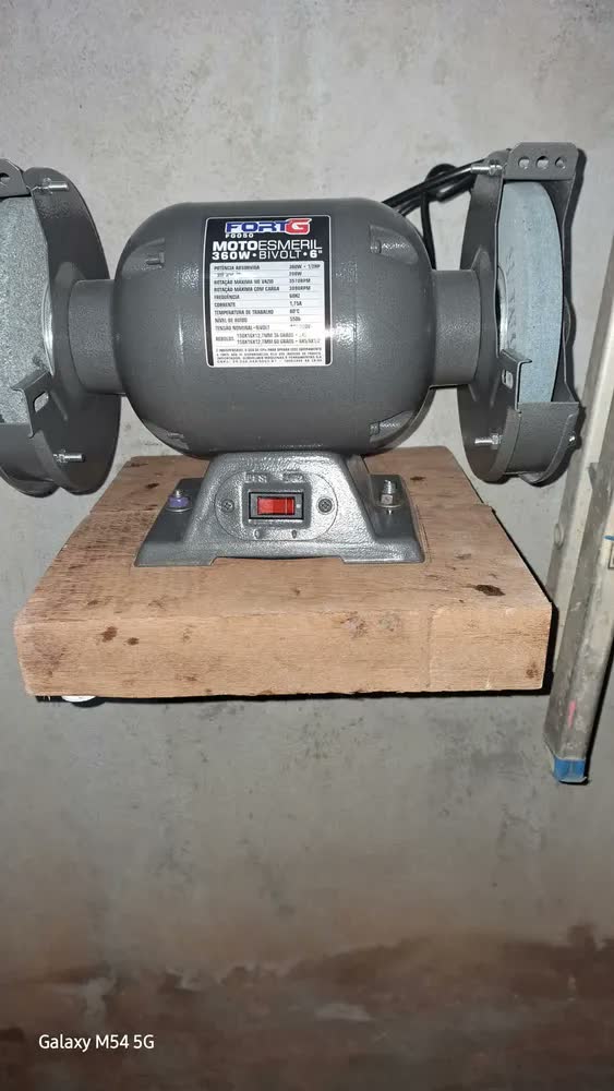foto de Moto Esmeril de Bancada FortG 6 Polegadas 360W Bivolt 2 Rebolos Cobre
