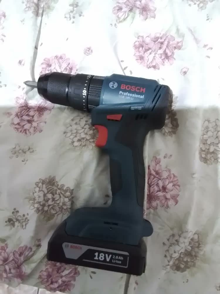 foto de Parafusadeira Furadeira de Impacto GSB 185-LI 2 Baterias, Carregador e Maleta