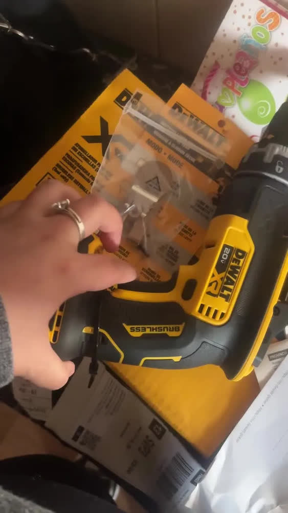 foto de Parafusadeira Drywall Brushless Dewalt Modelo Dcf630b Sem Bateria E Sem Carregador