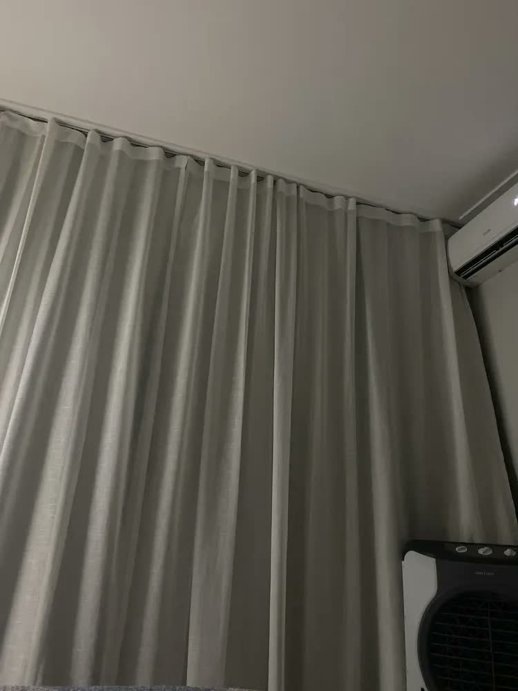 foto de Cortina Linho Blackout 100% 6,00m Sob Medida Trilho Duplo