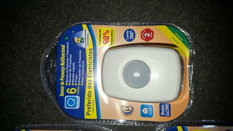 foto de Sensor de Presença Multifuncional Qualitroni QA23 com Fotocélula 360°