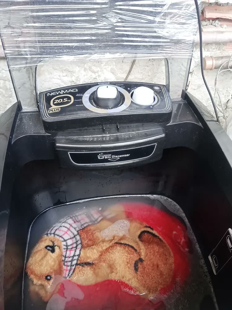 foto de Tanquinho/máquina De Lavar Roupas Semi-auto 20,5kg Newmaq Cor Branco