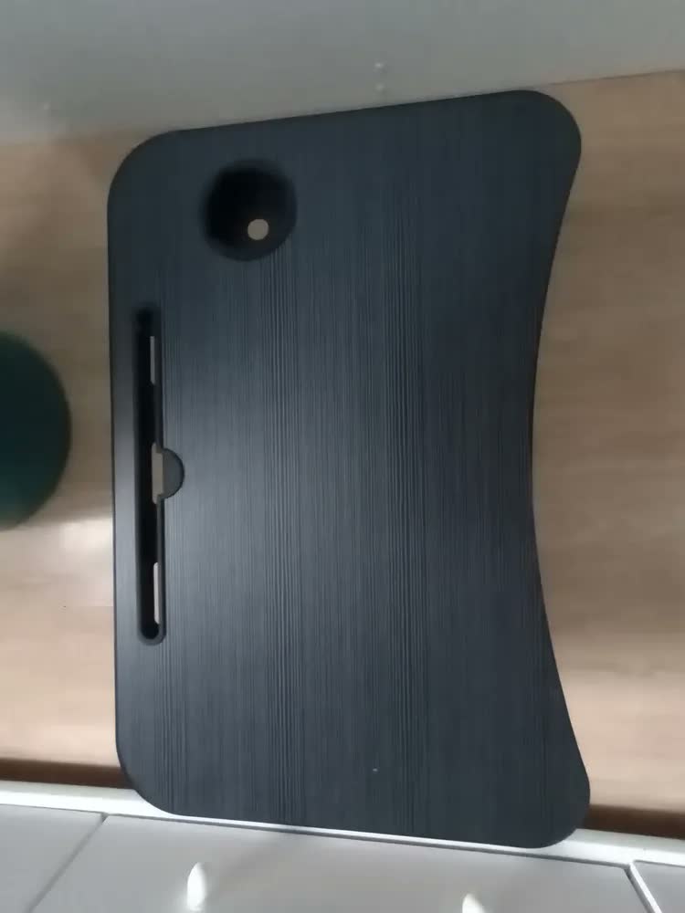 foto de Mesa Dobrável Para Notebook de até 16