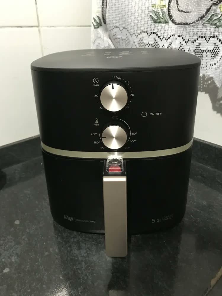 foto de Fritadeira Elétrica WAP Air Fryer WAP GRAND FAMILY 5,2L