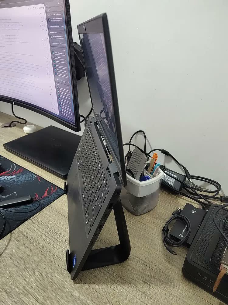 foto de Suporte Notebook Alto Abertura Tela 180º Ergonômico Portátil Cor Preto