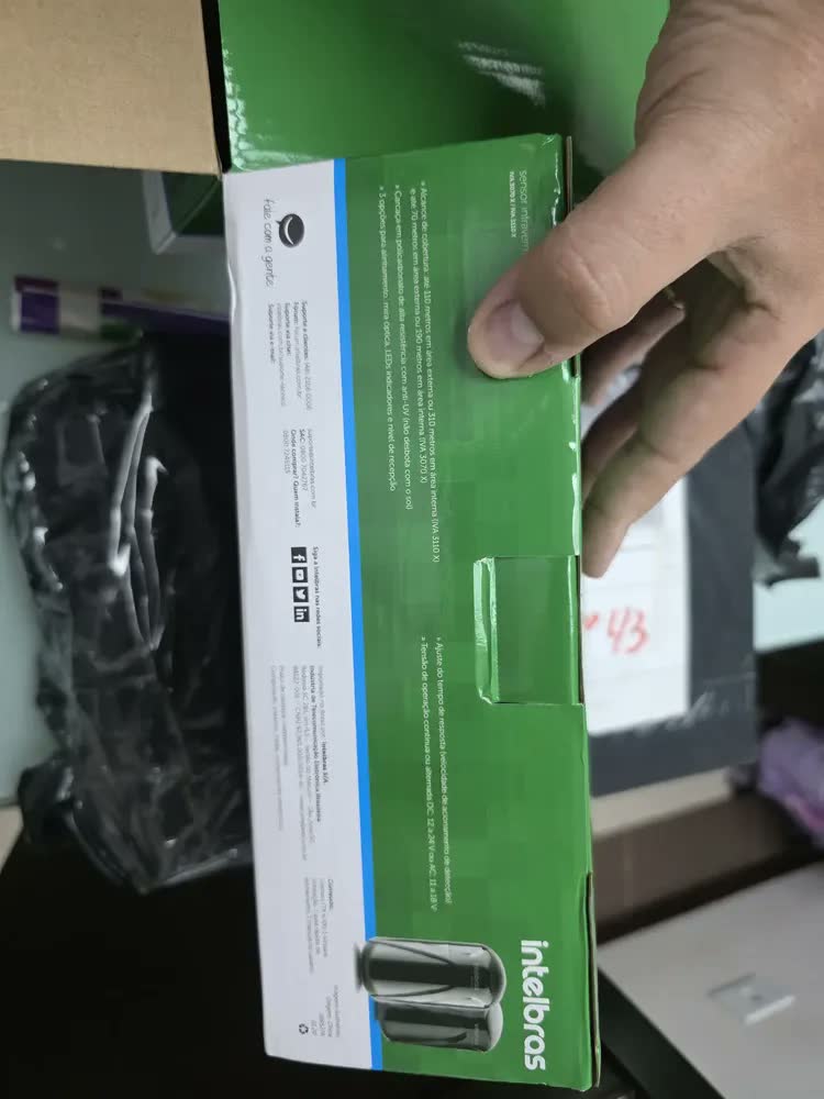 foto de Sensor Barreira Ativa Feixe Duplo 110 M Iva 3110 X Intelbras Preto