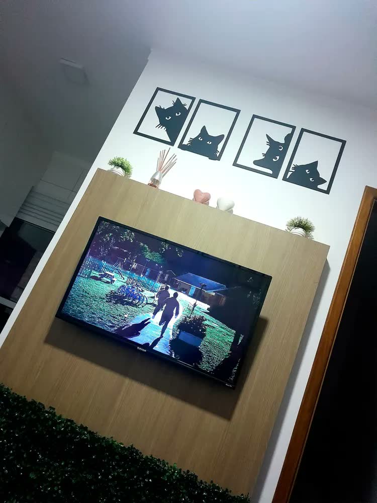 foto de Kit 4 Quadros de Gatos Decorativos para Quarto de Criança