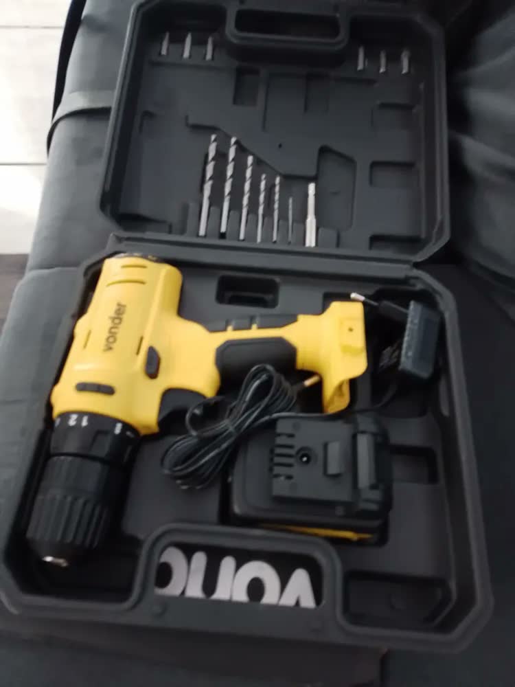 foto de Parafusadeira/furadeira Vonder Bateria 12v Fonte Bivolt Pfv120 Cor Amarelo