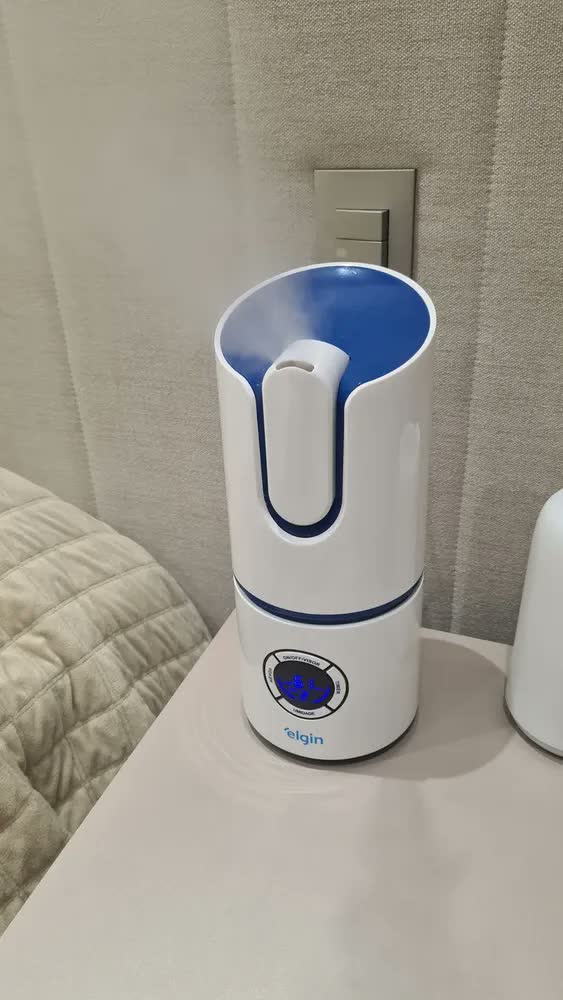 foto de Umidificador Ar Ultrassônico Digital Elgin 2,5l Bivolt Cor Branco